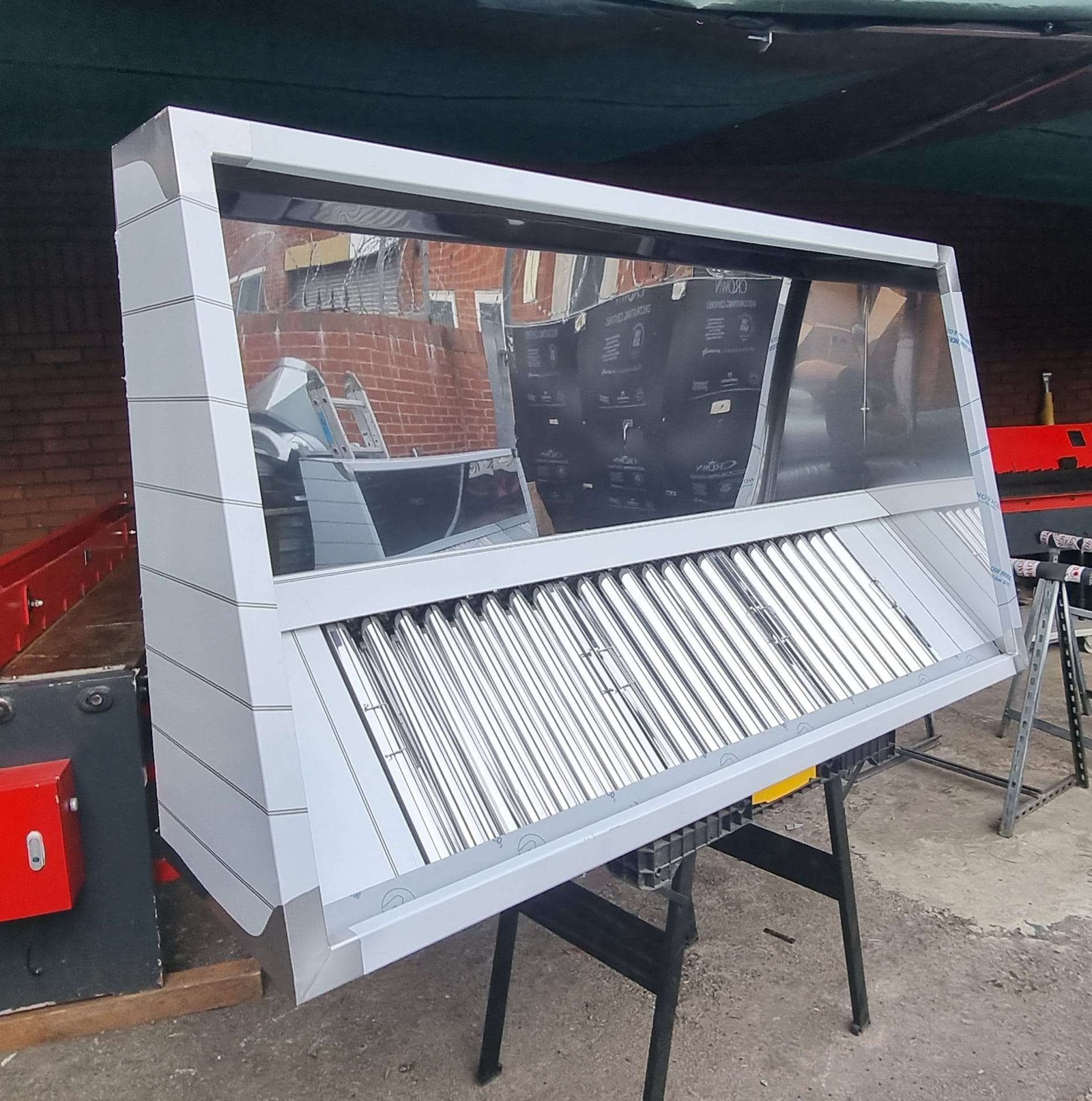 canopy1 180 cm Extraction Canopy - Image 2